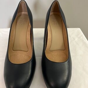 Naturalizer High Heels